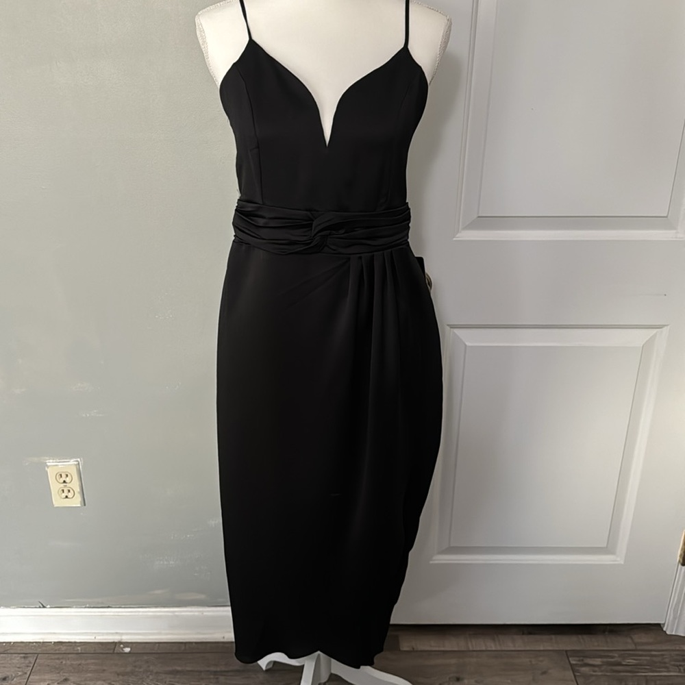 🆕 black express mid length spaghetti strap dress - medium